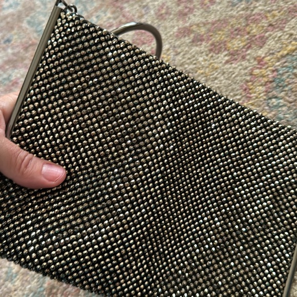 Sparkle rhinestone look clutch with chain strap - Picture 4 of 8